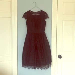 Laced overlay black team length dress